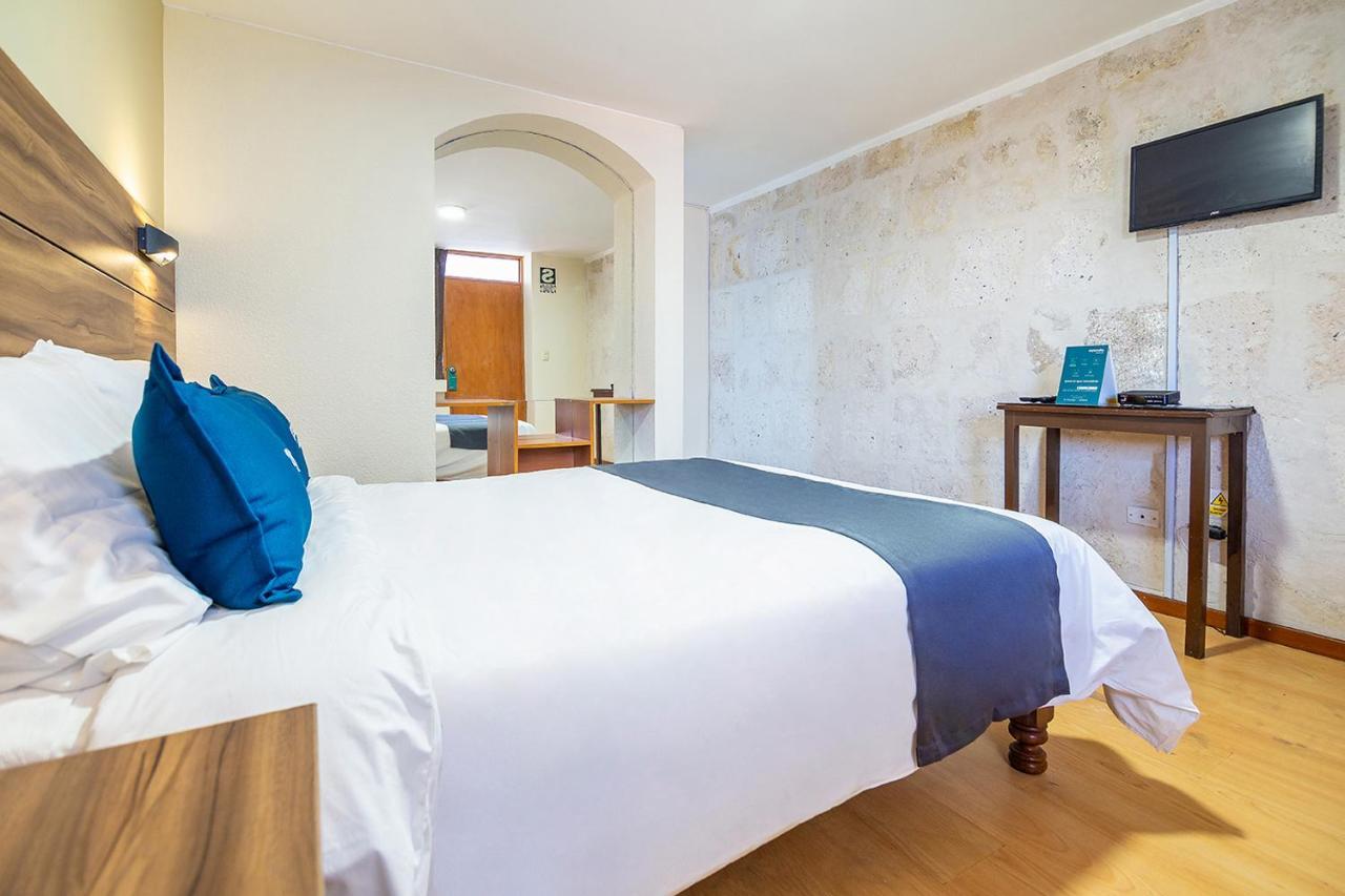 Hotel Mosna Arequipa Esterno foto
