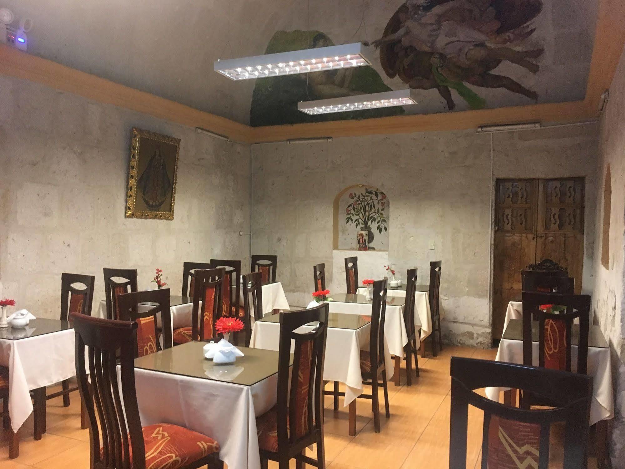 Hotel Mosna Arequipa Esterno foto