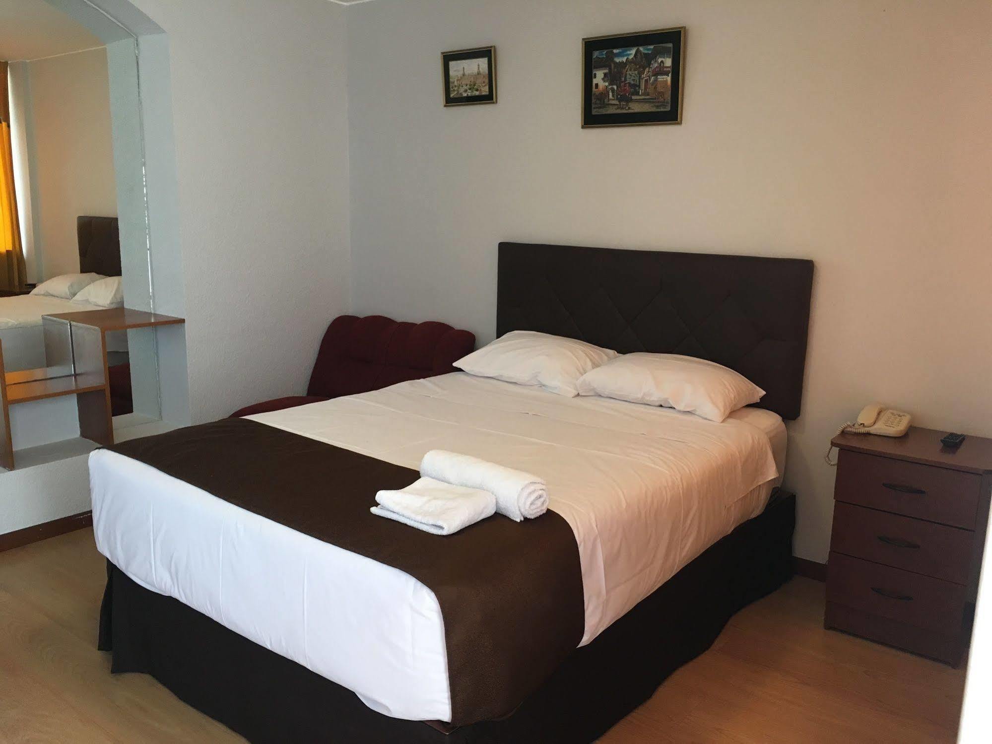 Hotel Mosna Arequipa Esterno foto